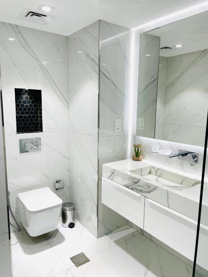 Luxury Casa Premium Studio Apartments - With Full Kitchen, Balcony At Jbr Beach Dubái Exterior foto