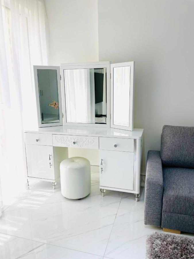 Luxury Casa Premium Studio Apartments - With Full Kitchen, Balcony At Jbr Beach Dubái Exterior foto