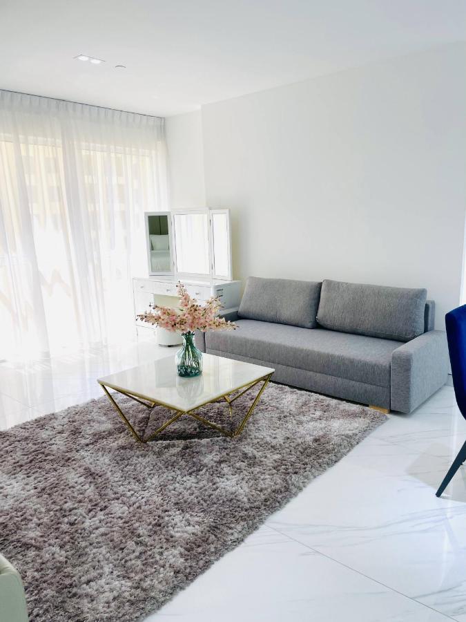 Luxury Casa Premium Studio Apartments - With Full Kitchen, Balcony At Jbr Beach Dubái Exterior foto