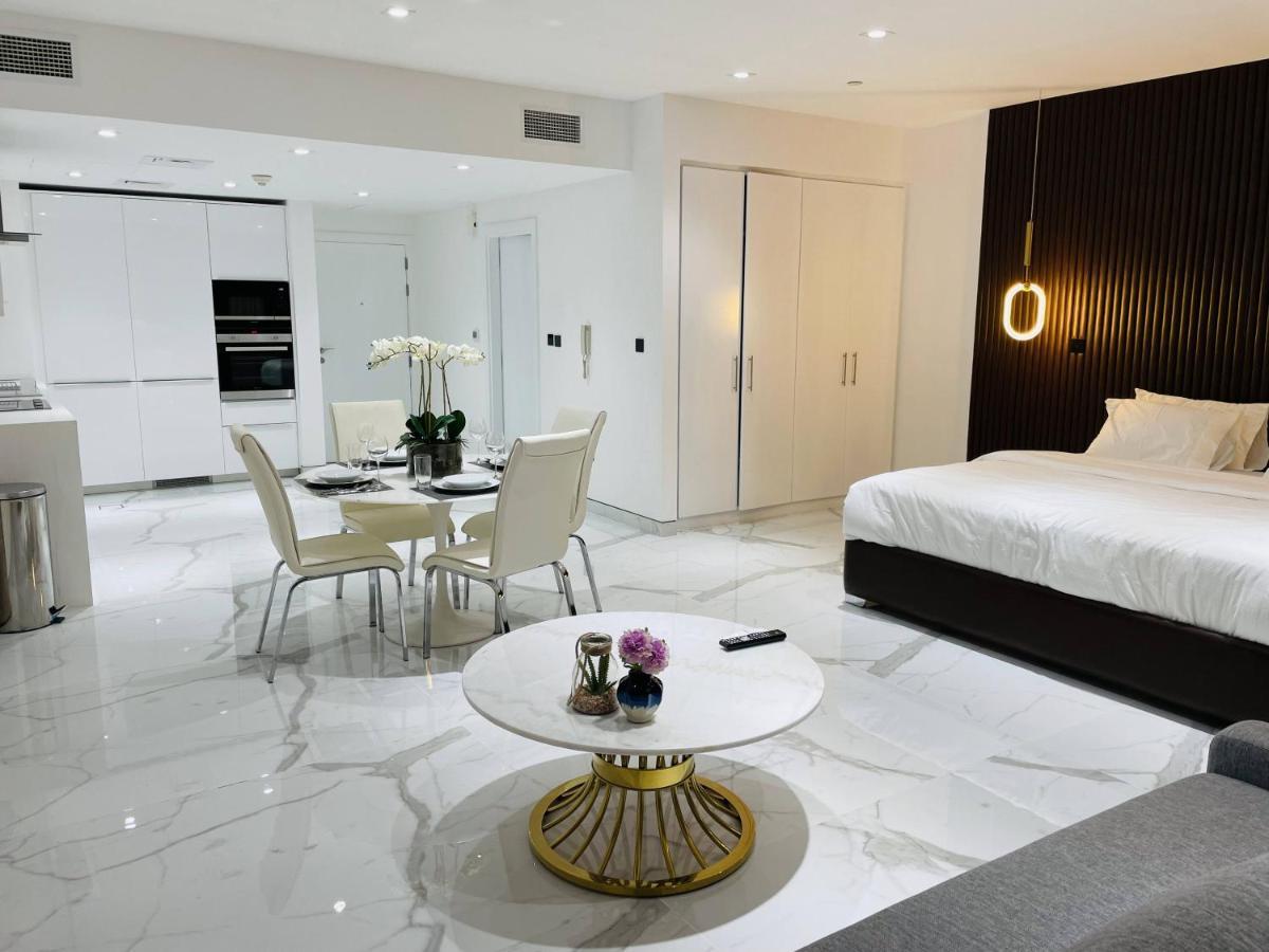 Luxury Casa Premium Studio Apartments - With Full Kitchen, Balcony At Jbr Beach Dubái Exterior foto